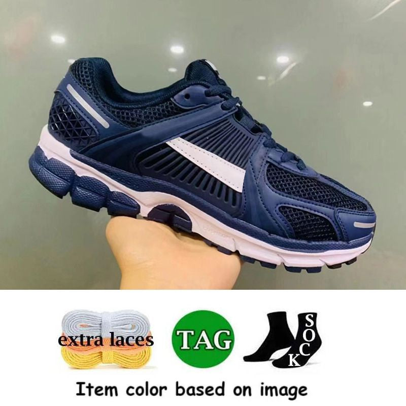 Men Women Vomero 5 Running Shoes Designer Sneakers Supersonic Dark Grey Photon Dust Metallic Sier 520 Pack Pink Foam Hot Punch Flat Platform Sports Trainers 36-45